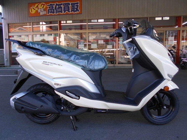 バーグマン125EX白