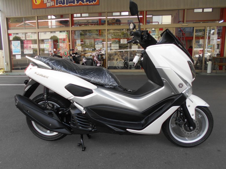 中N-MAX125白